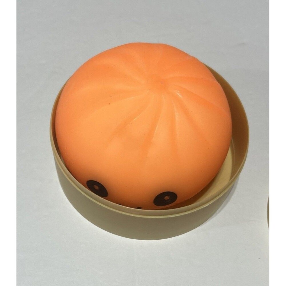 Glow in the Dark Squishy Bun Mystery Dumpling Fidget Toy with Steamer Case NWT - Picture 5 of 5